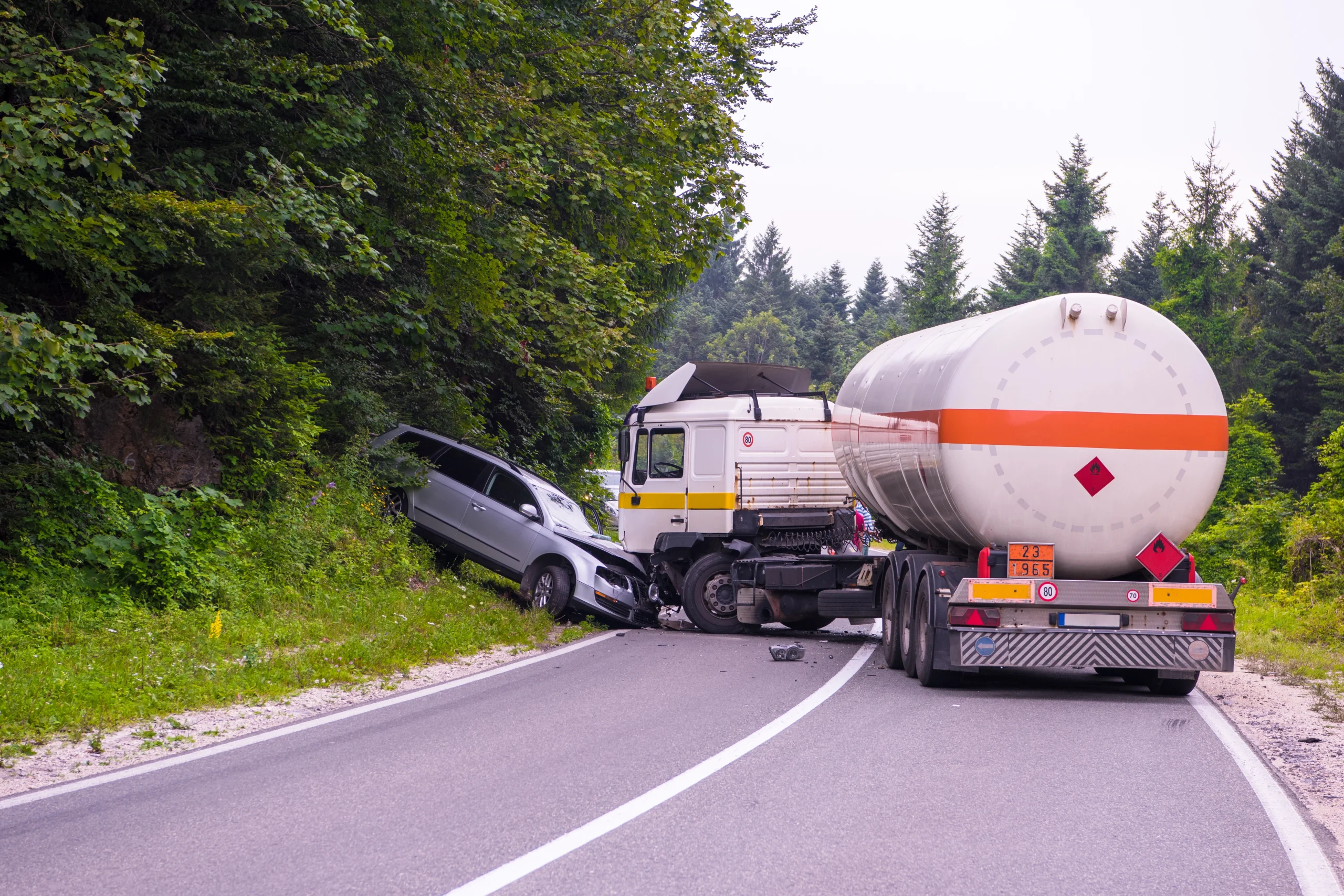 18-wheeler accident attorney